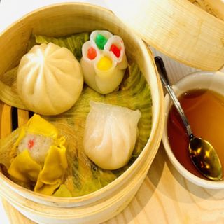Dim Sum Mixto Casero (4 Uds.)