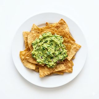 Nachos Con Guacamole