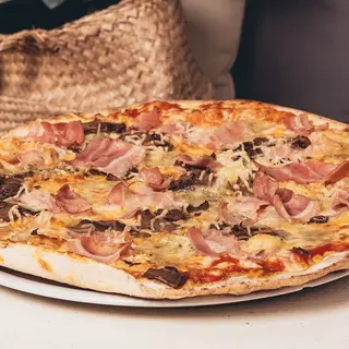 Pizza Neura (32 Cm.)