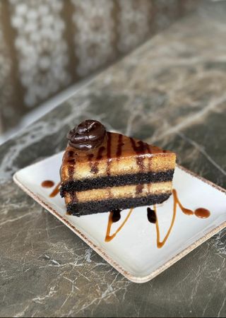 Salted Caramel Cake
