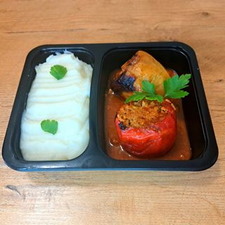 Punjena paprika sa pireom