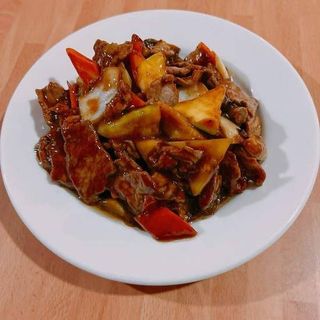 65. Ternera con Salsa de Ostras