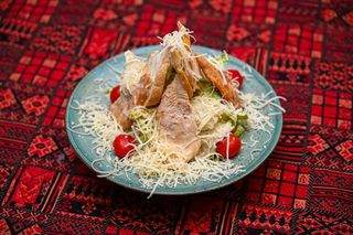 ცეზარი ქათმით