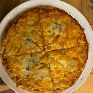 Pizza Cuatro Quesos (33 Cm.)