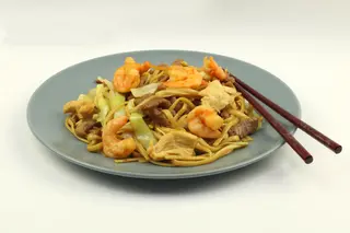 28. Tallarines a las 3-Delicias