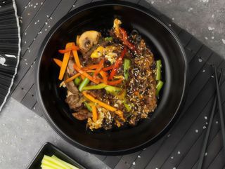 Локшина WOK фунчоза з телятиною (320g)