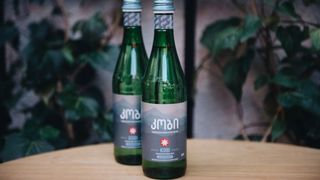 გაზირებული წყალი კობი