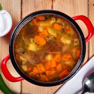 Ciorba taraneasca de vita