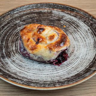 Pita sa organskom borovnicom posno komad