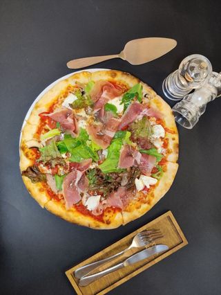 Піца зі Свининою  від шефа (500г)32см