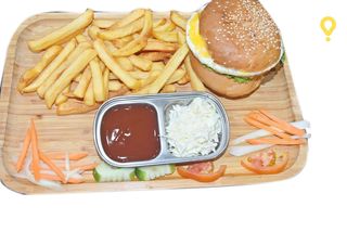 Cheese Burger + Frites