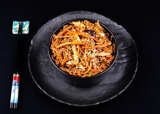 ბრინჯი ბოსტნეულით