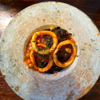 Tagliatelle al nero di seppia 