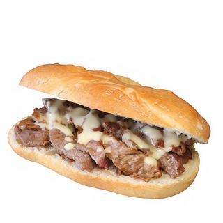 Súper bocata de ternera asturiana Con queso fundido.