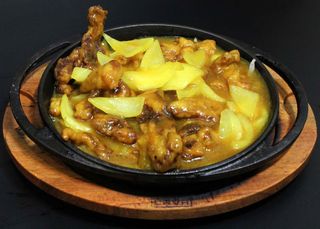 ქათმის ხორცი ქარის სანელებლით, F6