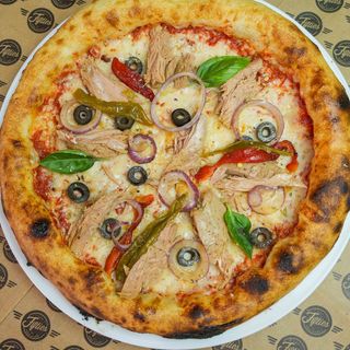 Pizza Al Tonno
