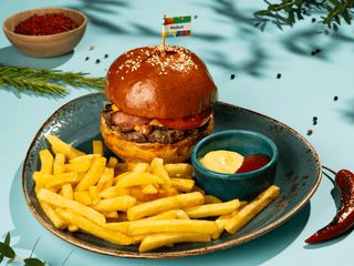 ROYAL BURGER З МАРМУРОВОЮ ЯЛОВИЧИНОЮ (520g)