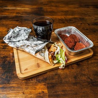 Kebab Piadina, Falafel 4 pezzi e Bibita