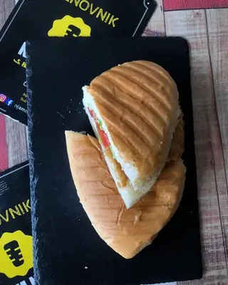 Pileći sendvič