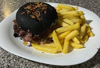Hamburguesa Hulk + refresco 