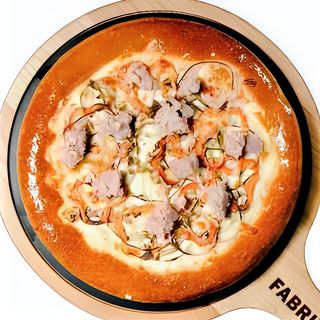 Tuna - Chicago style pizza