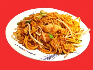 33. Tallarines Salteados Con Gambas
