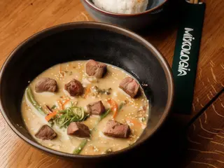 Зелений карі з качкою (500g)