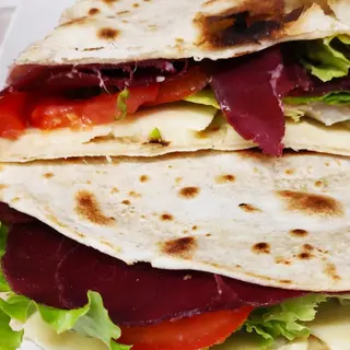 Piada con bresaola