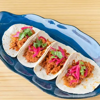 Tacos De Cerdo Borracho (4 Uds.)