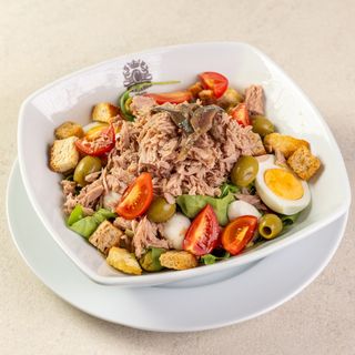 Insalata con tonno