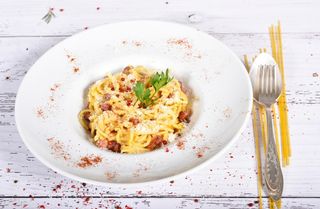 Spaghete Carbonara