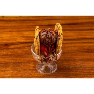 Chocolate Chip Cookie Sundae