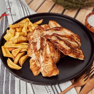 Piept de pui la gratar