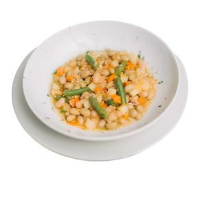 Alubias pochas estofadas con vegetales (325 g.)
