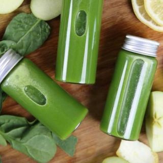 Green detox shot