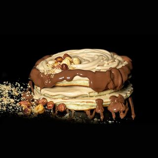 Američka palačinka sa belom Nutellom