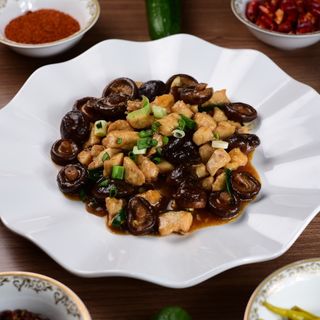 Курица с грибами 