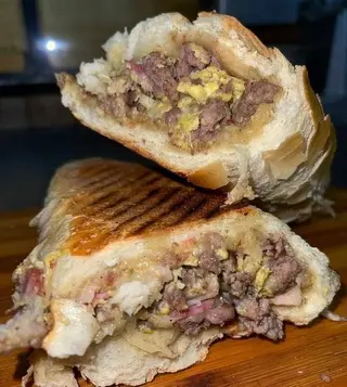 Carbon burger