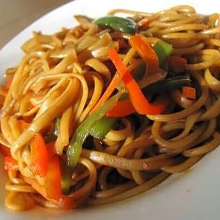 Tagliatelli Orientales con Verduras