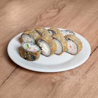 жаренный ролл с крабомкалифорния темпура