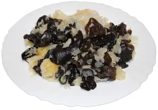 16. Салата от китайски черни и бели гъби (150г)