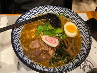 R2S.Ramen De Soja Con Lamina De Ternera