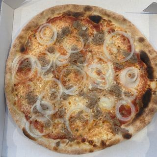 Pizza Tonno E Cipolla (33 Cm.)