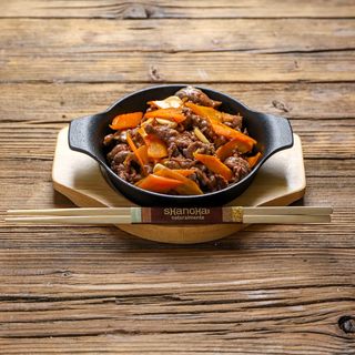 Manzo piccante con carote