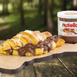 Croissant Nutella