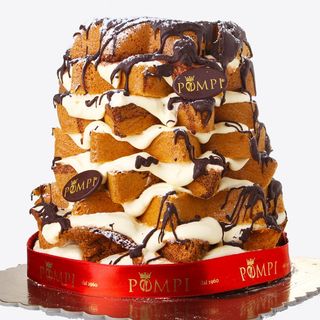 Pandoro farcito con Tiramisu Classico