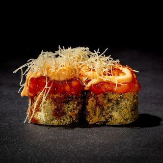 77. Fried hosomaki spicy sake  4 pezzi