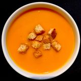 Крем супа от тиква и синьо сирене (400мл)