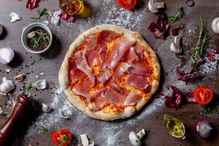Pizza Crudo e Formaggio grande