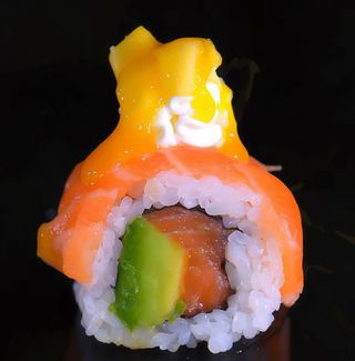 Uramaki Special Mango